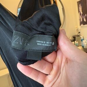 Zara Elegant Black Garment